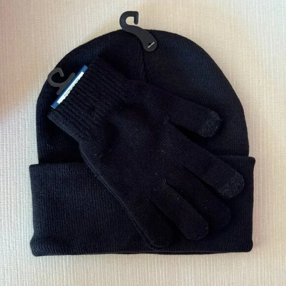 Winter Essential Touch Screen Hat & Glove Set Touch Screen Gloves - Picture 3 of 3